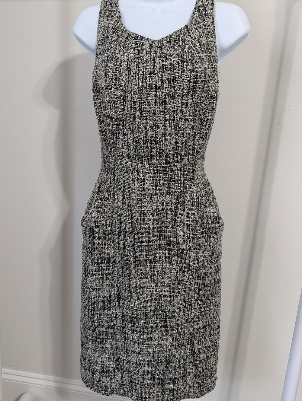 Classic Textured Tweed Sheath Dress in Black & White